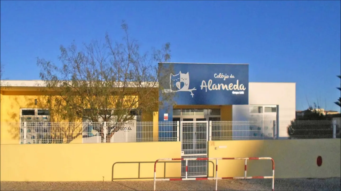 Fachada do Colégio da Alameda